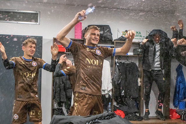 皮奥利清楚 皮奥利清楚