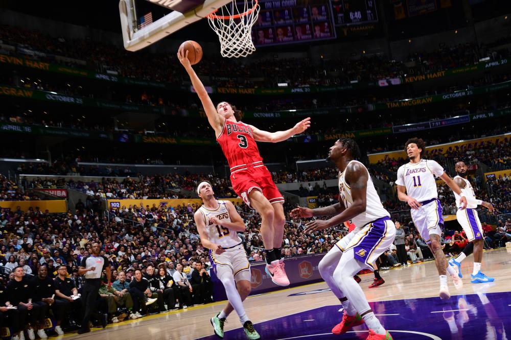 而中国则看 而中国则看